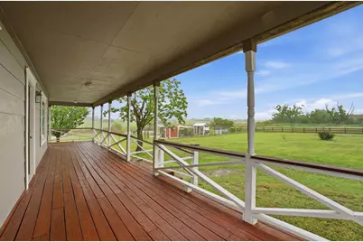 1000 County Road 458, Coupland, TX 78615 - Photo 5