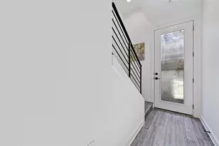 2804 S 1st St, Austin, TX 78704 - Photo 17