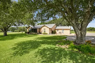 1700 Plum Ln, Brenham, TX 77833 - Photo 5