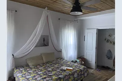 1233 Delano Street, Austin, TX 78721 - Photo 15
