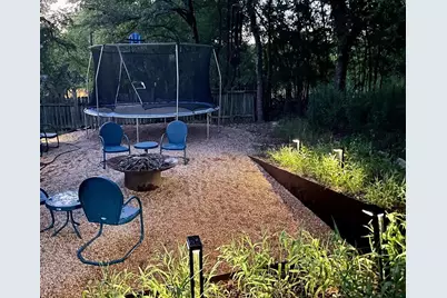 1233 Delano Street, Austin, TX 78721 - Photo 23