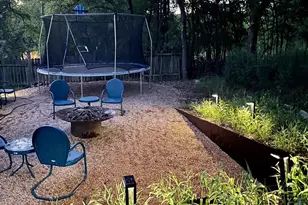 1233 Delano St, Austin, TX 78721 - Photo 23