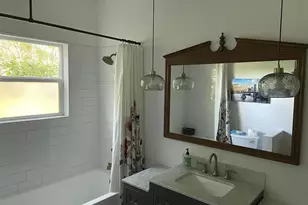 1233 Delano St, Austin, TX 78721 - Photo 19