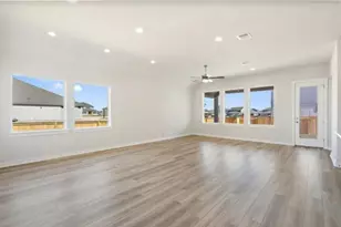 1561 Sawmill Xing, Round Rock, TX 78665 - Photo 11
