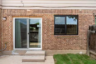101 S Clearday Dr, Austin, TX 78745 - Photo 29