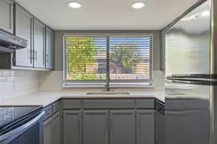 1601 Sagebrush Dr, Round Rock, TX 78681 - Photo 17