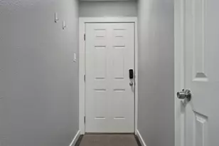 1601 Sagebrush Dr, Round Rock, TX 78681 - Photo 7