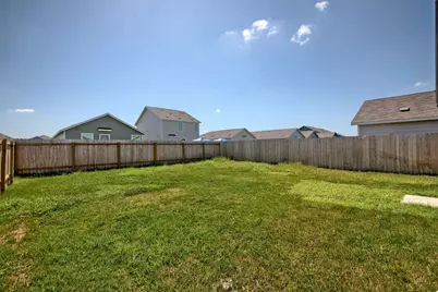 136 Jack Browning Drive, Jarrell, TX 76537 - Photo 23