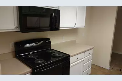 1210 Gingerlily Cove, Austin, TX 78745 - Photo 9