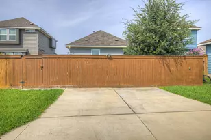 109 Bosque Dr, San Marcos, TX 78666 - Photo 23