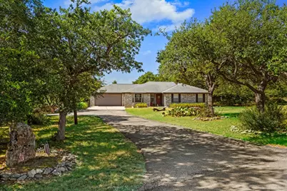 2111 Stallion Springs Drive, Fischer, TX 78623 - Photo 3