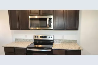 18312 Speculator Lane, Elgin, TX 78621 - Photo 5