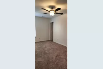 18312 Speculator Lane, Elgin, TX 78621 - Photo 13