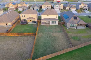 207 Duroc Dr, Hutto, TX 78634 - Photo 37