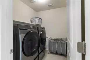 207 Duroc Dr, Hutto, TX 78634 - Photo 33