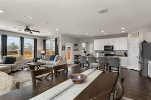 207 Duroc Dr, Hutto, TX 78634 - Photo 15