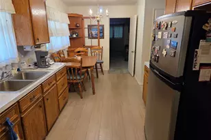 403 Hazel St, Rockdale, TX 76567 - Photo 9