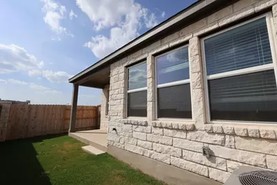 304 Emerie Way, Georgetown, TX 78626 - Photo 13