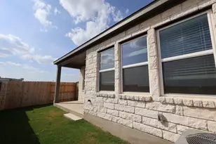 304 Emerie Wy, Georgetown, TX 78626 - Photo 13