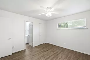 2319 Greenfield Pkwy, Austin, TX 78741 - Photo 11