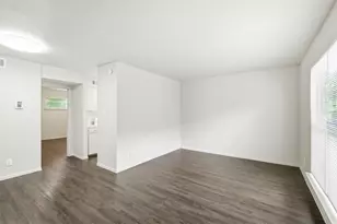2319 Greenfield Pkwy, Austin, TX 78741 - Photo 5