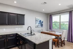 1001 Zodiac Ln, Round Rock, TX 78665 - Photo 9