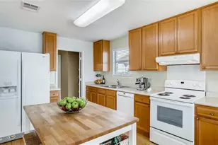 8813 Winter Haven Rd, Austin, TX 78747 - Photo 3