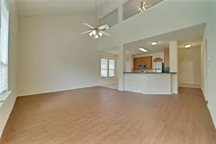 121 Park Ln, San Marcos, TX 78666 - Photo 7