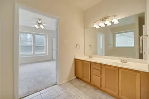 121 Park Ln, San Marcos, TX 78666 - Photo 21