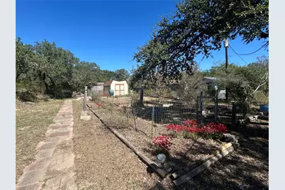 9402 Claxton Drive, Austin, TX 78736 - Photo 31