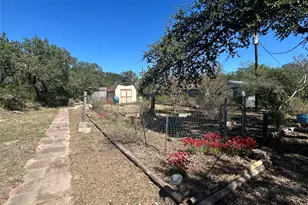 9402 Claxton Dr, Austin, TX 78736 - Photo 31