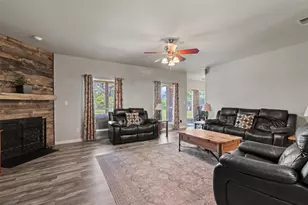 341 Richards Dr, Buda, TX 78610 - Photo 19