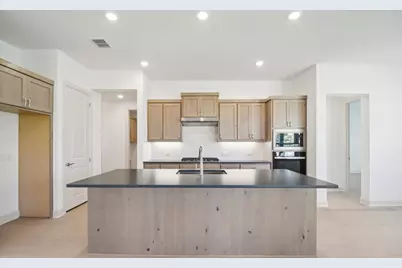 104 Wild Honeysuckle Way, San Marcos, TX 78666 - Photo 13