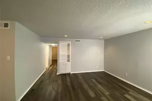 2401 Leon St, Austin, TX 78705 - Photo 5