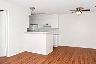 6906 Deep Cir, Austin, TX 78744 - Photo 5