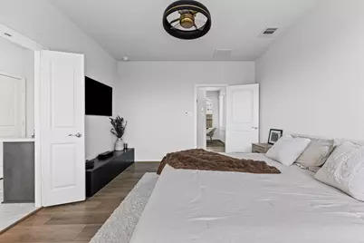 904 Azul Lagoon Drive #11, Leander, TX 78641 - Photo 9