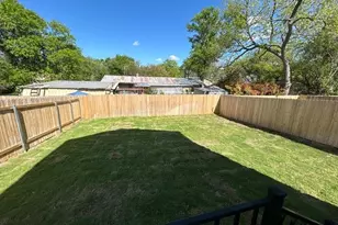 35 Trinity Cir, Lockhart, TX 78644 - Photo 19