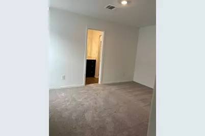 35 Trinity Circle, Lockhart, TX 78644 - Photo 11