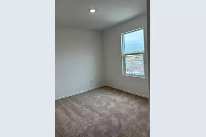 35 Trinity Circle, Lockhart, TX 78644 - Photo 17