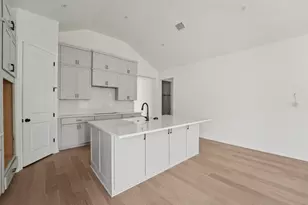 315 San Saba Dr, Buda, TX 78610 - Photo 15