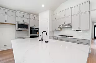 315 San Saba Dr, Buda, TX 78610 - Photo 7