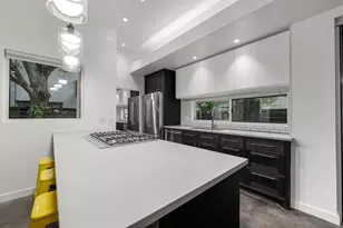 2008 Riverview St, Austin, TX 78702 - Photo 11