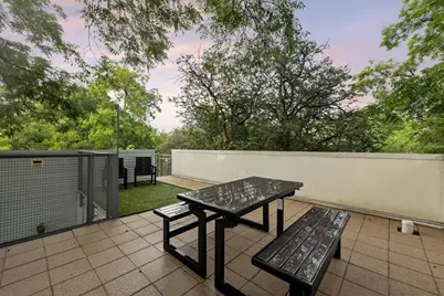2008 Riverview Street #B, Austin, TX 78702 - Photo 19