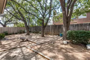 8104 Isaac Pryor Dr, Austin, TX 78749 - Photo 21