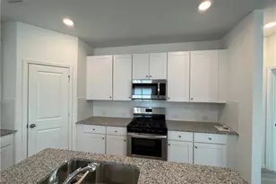 3023 Shore Lark, New Braunfels, TX 78130 - Photo 3