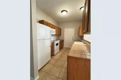 126 Sandstone Drive #A, Jarrell, TX 76537 - Photo 3