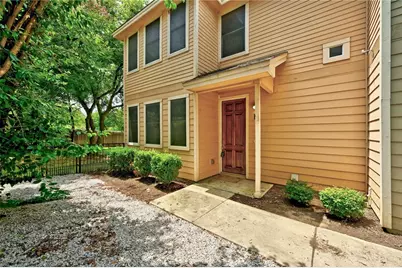 2933 E Martin Luther King Jr Boulevard #B, Austin, TX 78702 - Photo 1