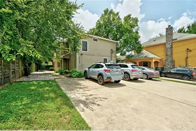 2933 E Martin Luther King Jr Boulevard #B, Austin, TX 78702 - Photo 27