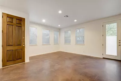 2933 E Martin Luther King Jr Boulevard #B, Austin, TX 78702 - Photo 5