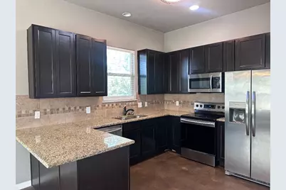 200 Mauna Kea Lane #A, Bastrop, TX 78602 - Photo 5